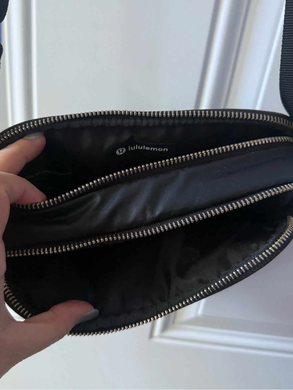 Lululemon Wunder Puff Crossbody Camera Bag 2L - Picture 3 of 8